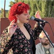 Profesora de canto particular para niñxs, adolescentes y adultxs